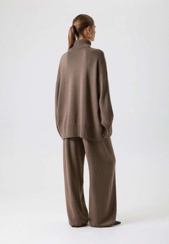 Свитер Patratskaya