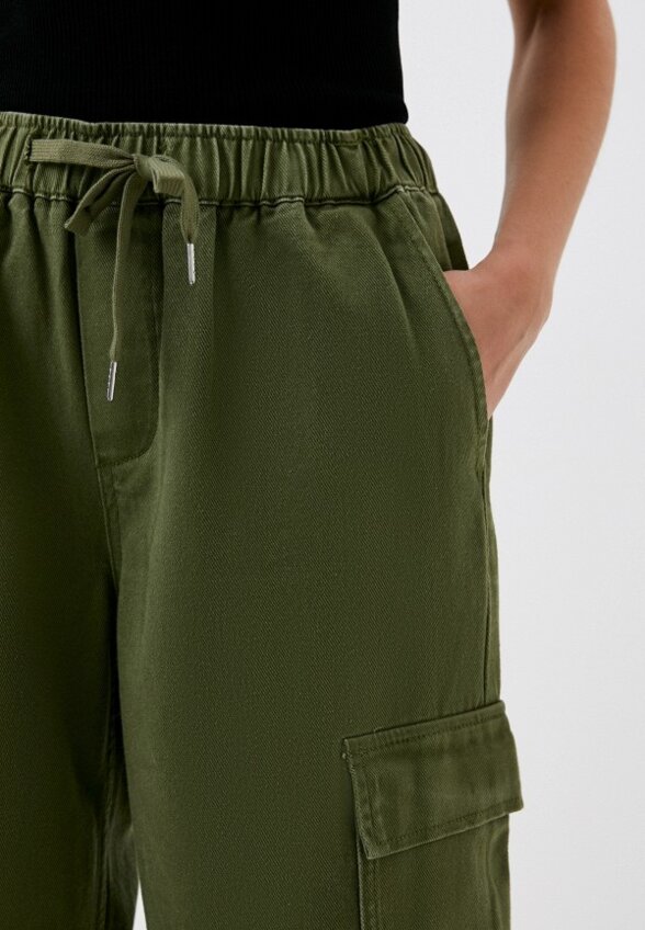 Джинсы Mossmore