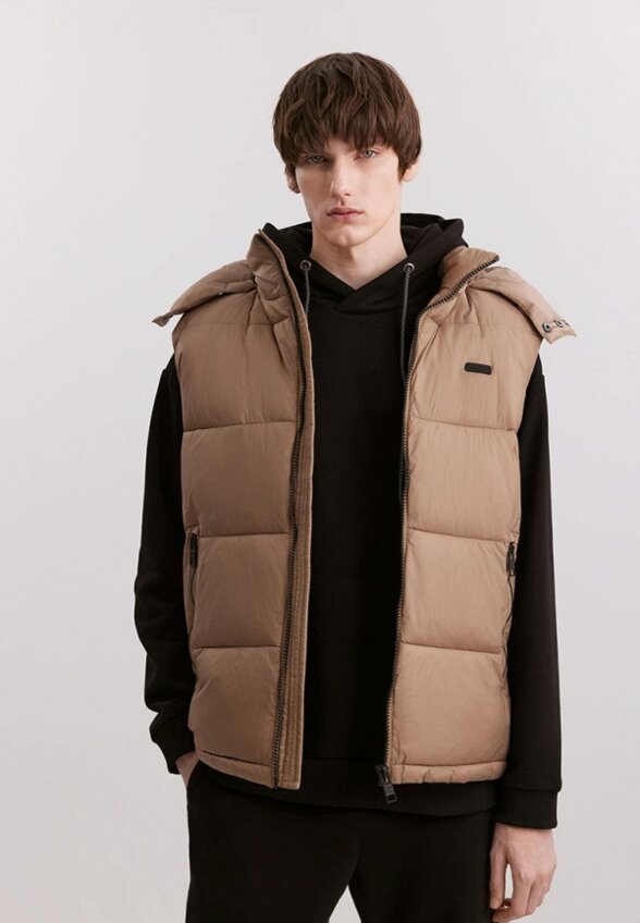 Жилет утепленный Baon