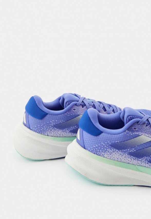 Кроссовки adidas