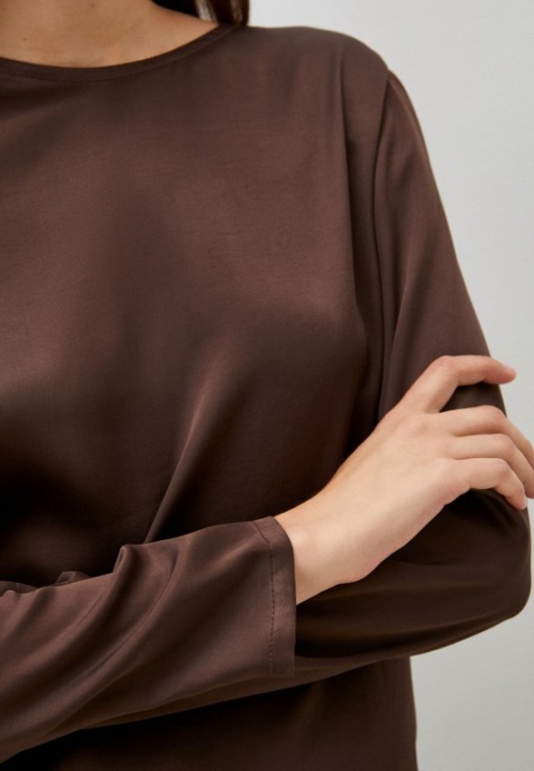 Лонгслив Basis