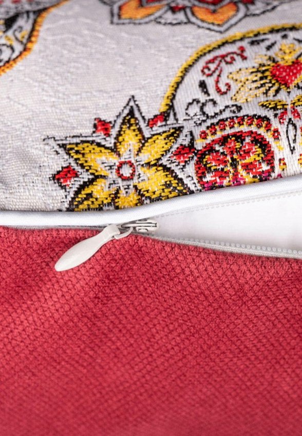 Подушка декоративная Bellehome