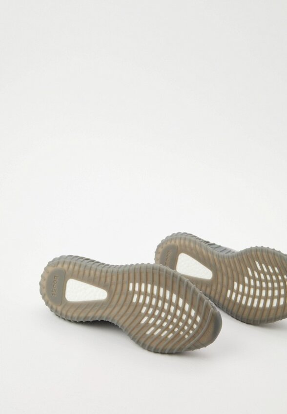 Кроссовки adidas YEEZY