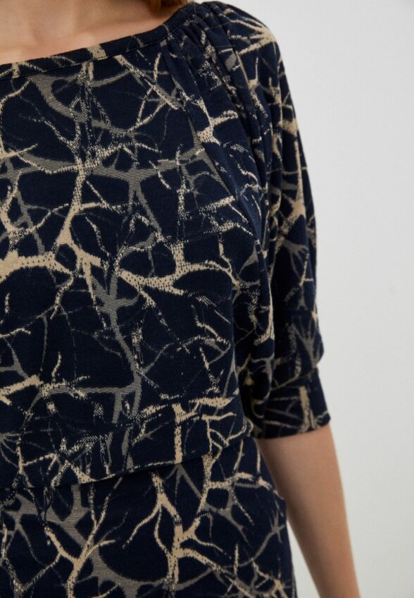 Платье MadaM T