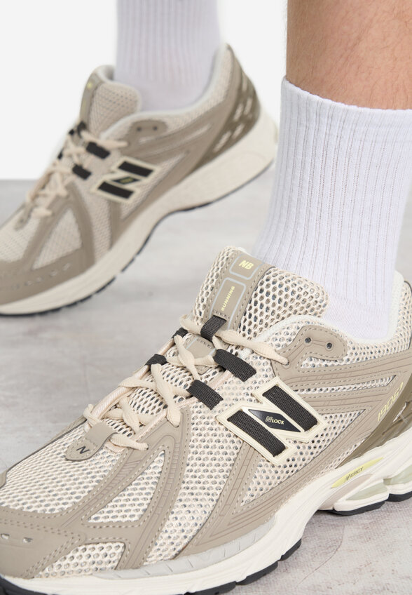 Кроссовки мужские New Balance 1906 R, Серый