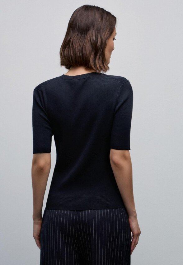 Джемпер Zarina