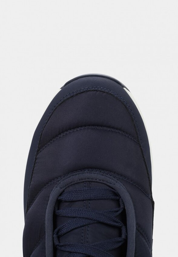 Дутики Helly Hansen