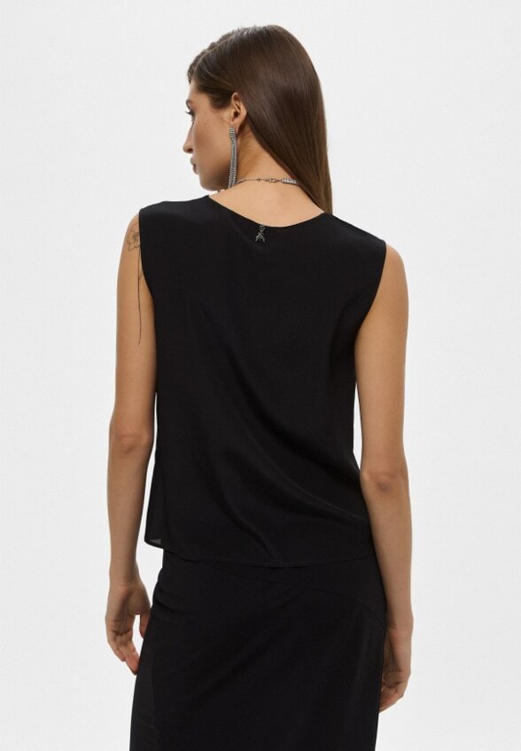 Топ Patrizia Pepe