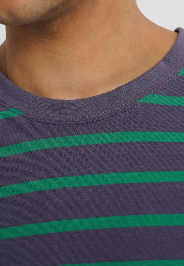 Лонгслив Твое