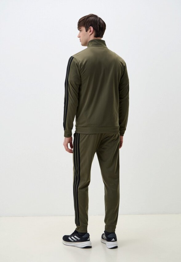 Костюм спортивный adidas