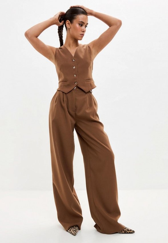 Брюки Suara Femme