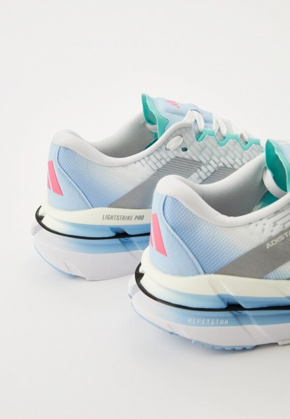 Кроссовки adidas