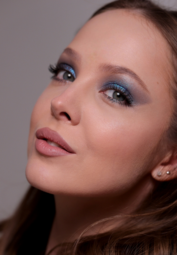 Тени для век Limoni