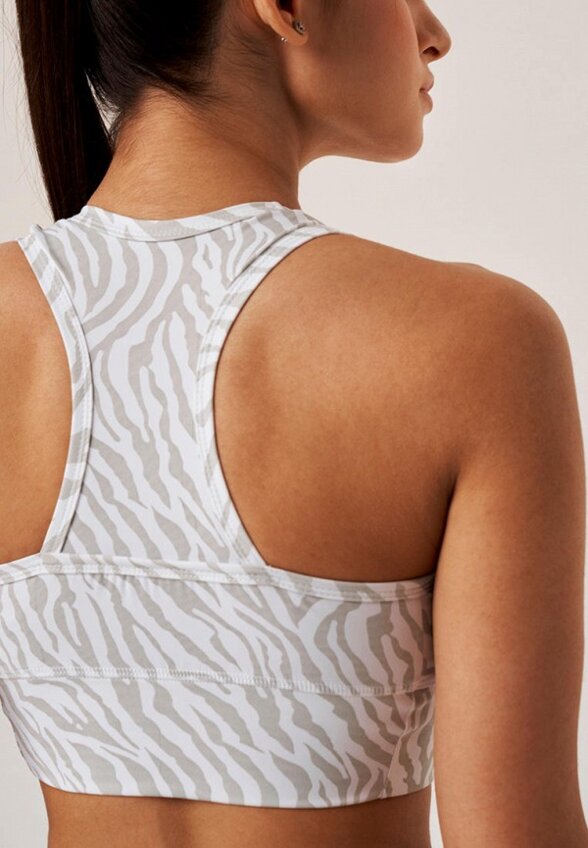 Топ спортивный Fitbomb