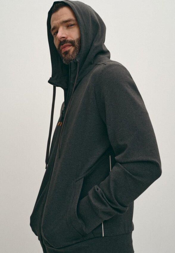 Толстовка 20Line