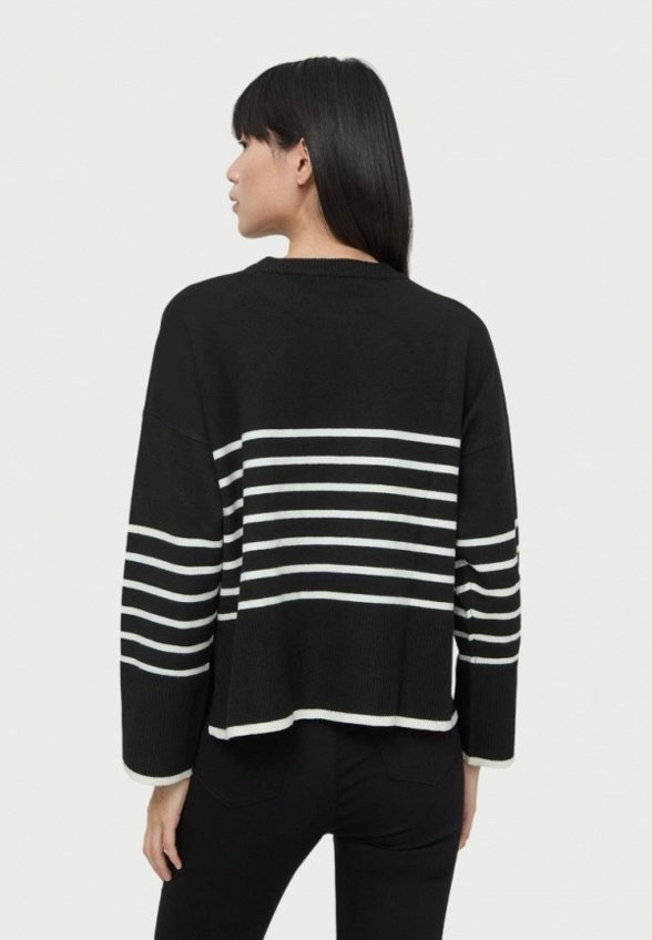 Джемпер Terranova