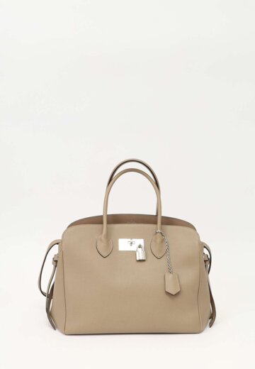 Louis Vuitton Milla