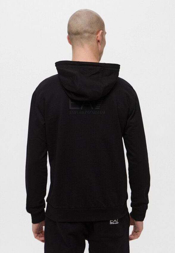 Толстовка EA7