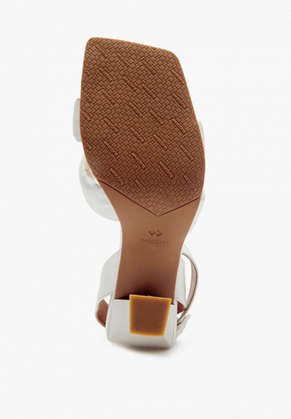 Босоножки Mascotte