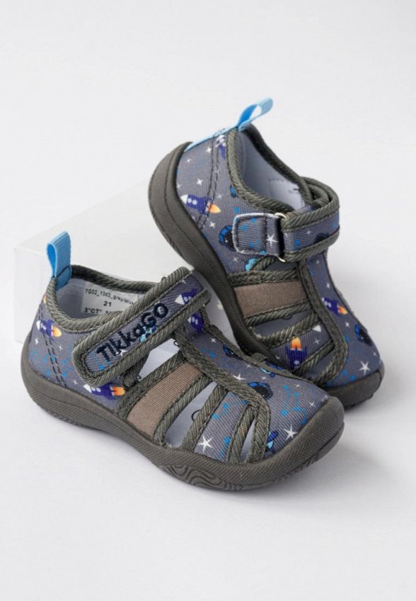 Сандалии Tikkago