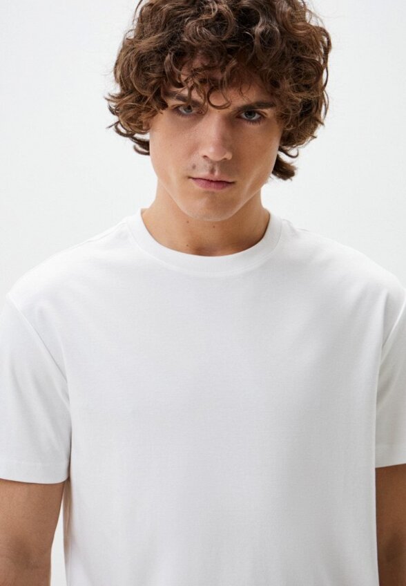 Футболка Yollo